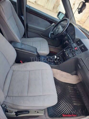 Mercedes C 220 1995, 300,000 km - 2.2 l - Sumqayıt