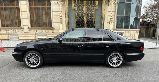 Mercedes E 320 1999, 400,000 km - 3.2 l - Bakı