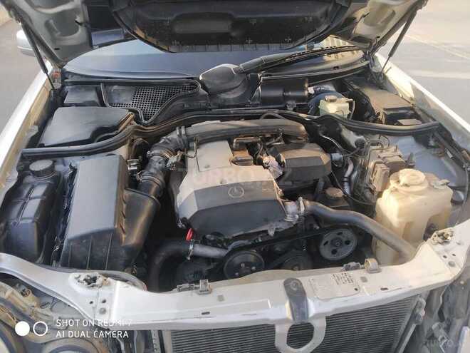 Mercedes E 200 1997, 320,000 km - 2.0 l - Gəncə