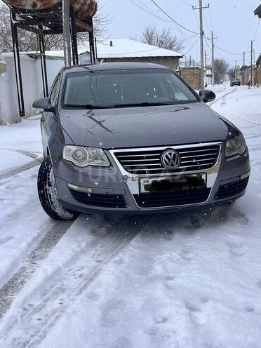 Volkswagen Passat 2005, 268,000 km - 2.0 l - Hacıqabul