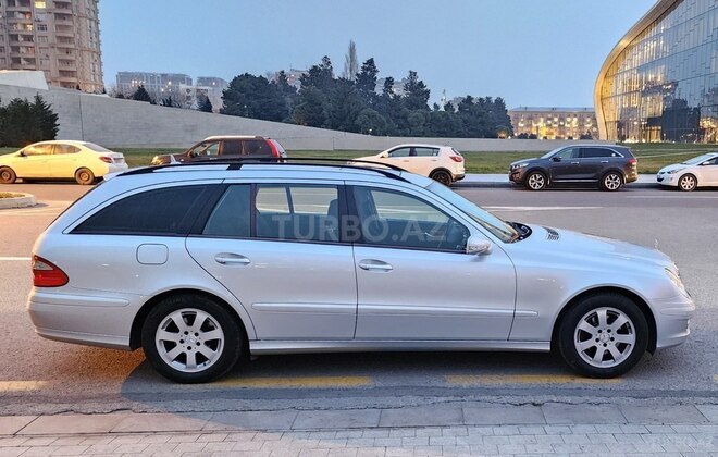 Mercedes E 220 2007, 341,000 km - 2.2 l - Bakı