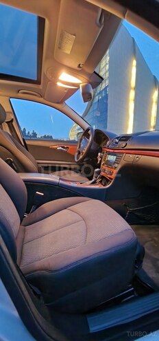 Mercedes E 220 2007, 341,000 km - 2.2 l - Bakı
