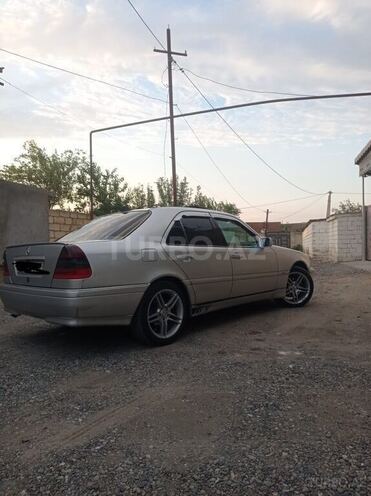 Mercedes C 180 1994, 500,005 km - 1.8 l - Qusar