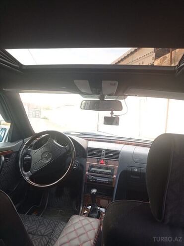 Mercedes C 180 1994, 500,005 km - 1.8 l - Qusar