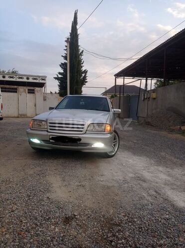Mercedes C 180 1994, 500,005 km - 1.8 l - Qusar