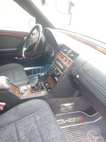 Mercedes C 180 1994, 500,005 km - 1.8 l - Qusar