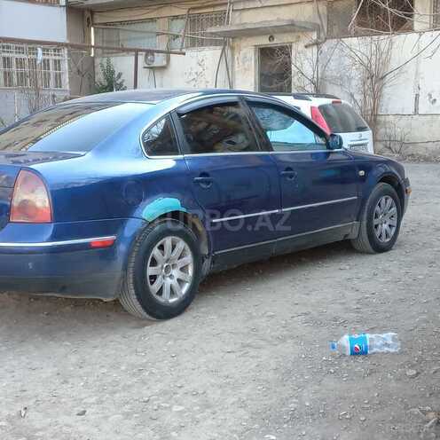 Volkswagen Passat 2001, 118,000 km - 1.8 л - Gəncə