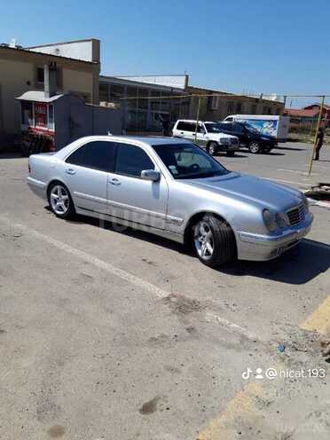 Mercedes E 270 2000, 378,500 km - 2.7 l - Bakı