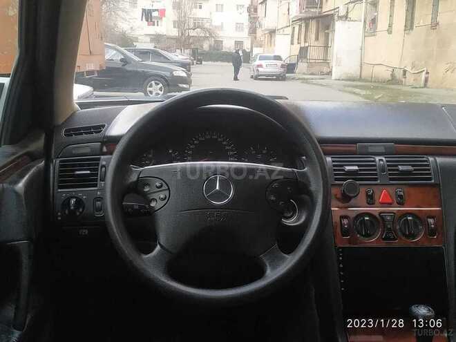 Mercedes E 300 1998, 385,000 km - 3.0 л - Bakı