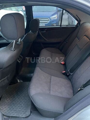 Mercedes E 240 2000, 367,000 km - 2.6 l - Bakı