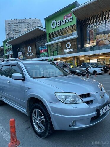 Mitsubishi Outlander 2007, 146,000 km - 2.4 l - Bakı