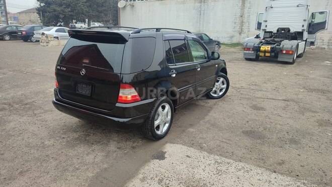 Mercedes ML 320 2001, 210,569 km - 3.2 l - Sumqayıt