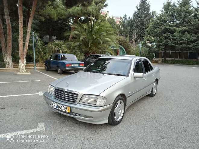 Mercedes C 180 1999, 275,000 km - 1.8 л - Bakı