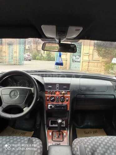 Mercedes C 180 1999, 275,000 km - 1.8 л - Bakı