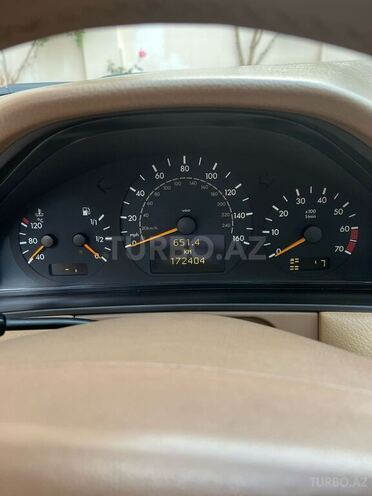 Mercedes E 320 2000, 172,500 km - 3.2 l - Bakı