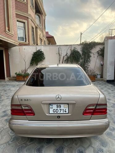 Mercedes E 320 2000, 172,500 km - 3.2 l - Bakı