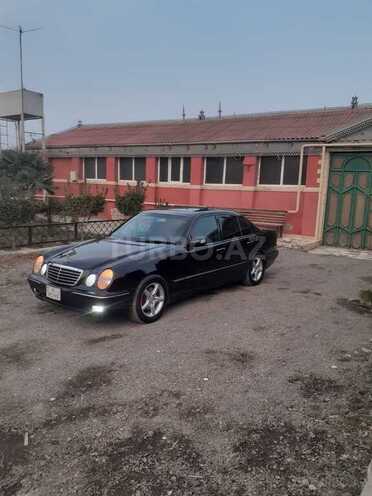 Mercedes E 320 2001, 630,000 km - 3.2 l - Bakı