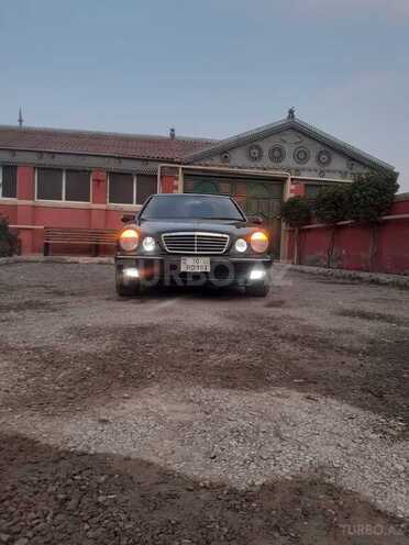 Mercedes E 320 2001, 630,000 km - 3.2 l - Bakı