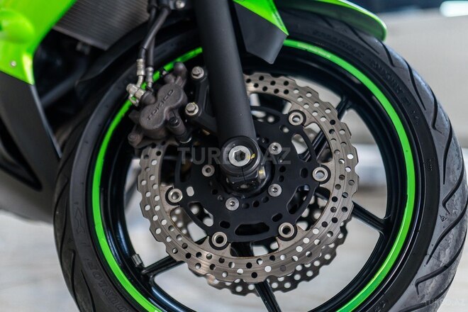 Kawasaki Ninja 400 2013, 9,400 km - 0.4 l - Bakı