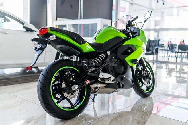 Kawasaki Ninja 400 2013, 9,400 km - 0.4 l - Bakı