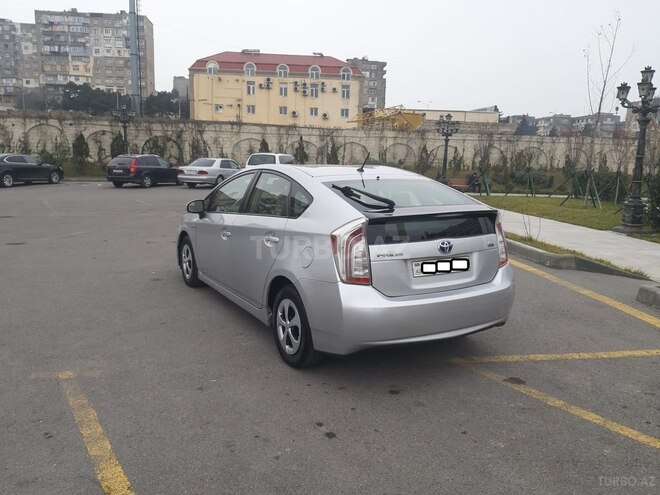 Toyota Prius 2013, 143,000 km - 1.8 л - Bakı