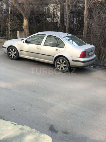 Volkswagen Bora 2003, 186,000 km - 2.0 л - Bakı
