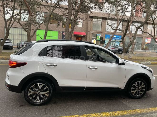 Kia Rio X-Line 2021, 40,000 km - 1.6 l - Bakı