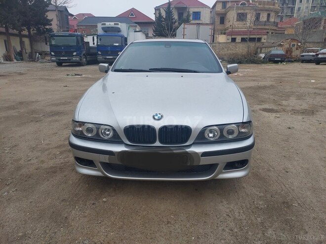 BMW 528 1999, 235,000 km - 2.8 l - Bakı
