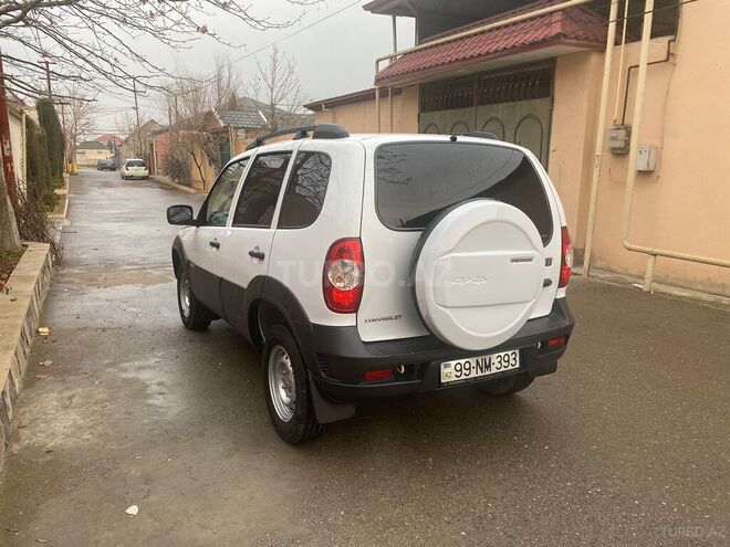 Chevrolet Niva 2018, 91,000 km - 1.7 l - Bakı