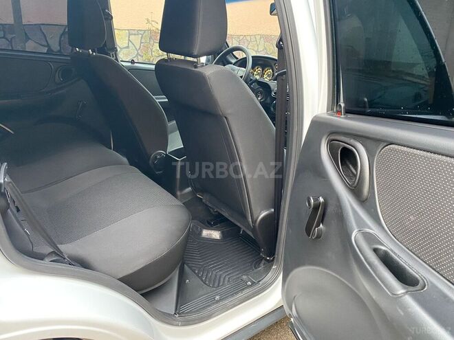 Chevrolet Niva 2018, 91,000 km - 1.7 l - Bakı