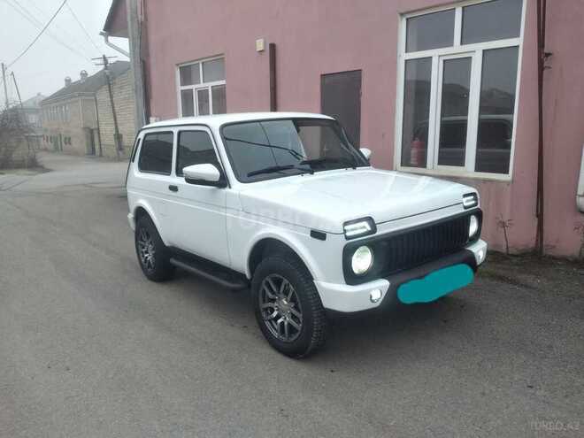 LADA (VAZ) Niva 2013, 83,000 km - 1.7 l - Quba