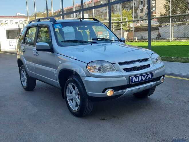 Chevrolet Niva 2015, 20,800 km - 1.7 l - Sumqayıt