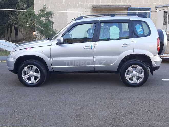 Chevrolet Niva 2015, 20,800 km - 1.7 l - Sumqayıt