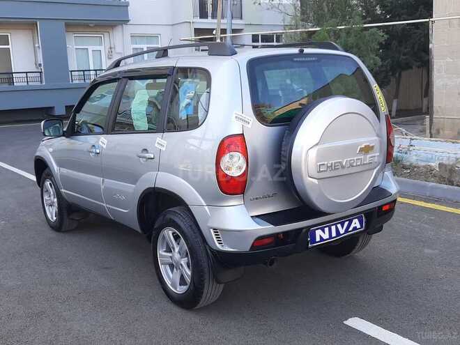 Chevrolet Niva 2015, 20,800 km - 1.7 l - Sumqayıt