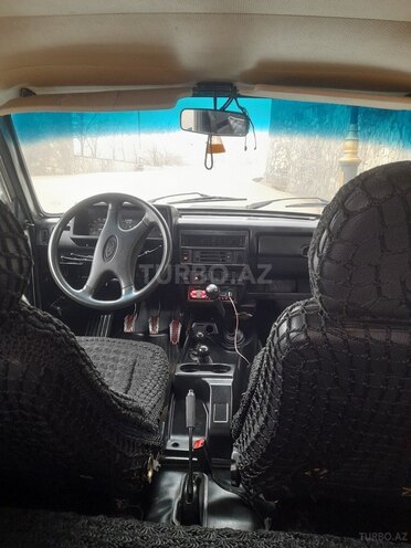 LADA (VAZ) Niva 2002, 163,000 km - 1.7 l - Lerik
