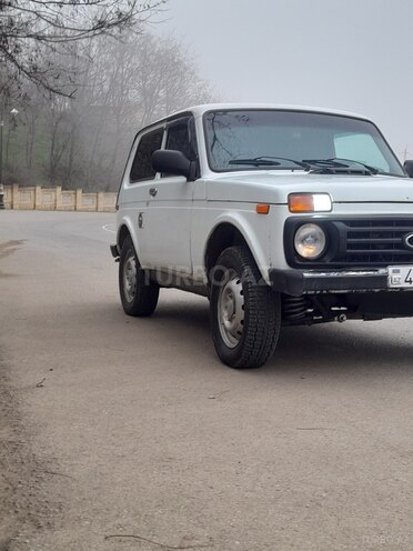 LADA (VAZ) Niva 2002, 163,000 km - 1.7 l - Lerik
