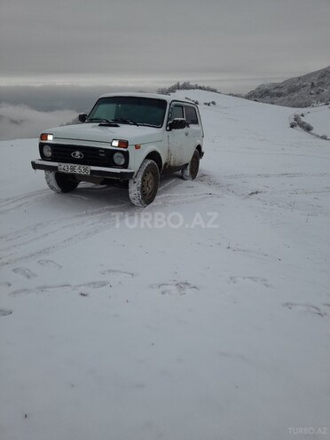 LADA (VAZ) Niva 2002, 163,000 km - 1.7 l - Lerik