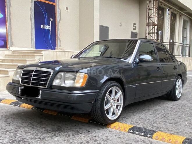 Mercedes E 220 1994, 400,000 km - 2.2 л - Bakı