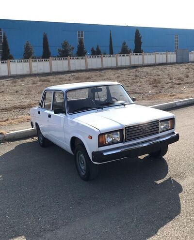 LADA (VAZ) 2107 2009, 12,000 km - 1.6 л - Gəncə