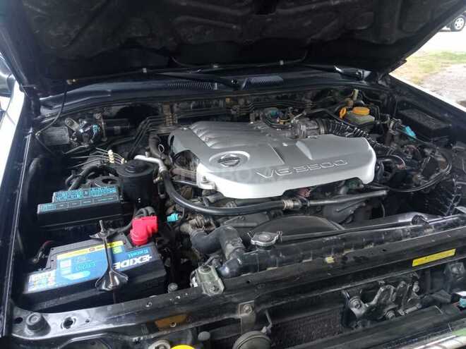 Nissan Pathfinder 2005, 330,000 km - 4.0 l - Bakı