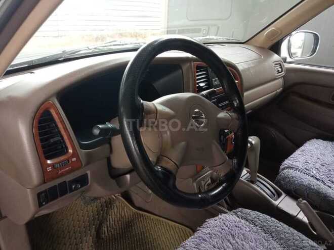 Nissan Pathfinder 2005, 330,000 km - 4.0 l - Bakı