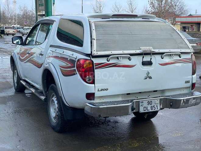 Mitsubishi L200 2008, 417,365 km - 2.5 l - Cəlilabad