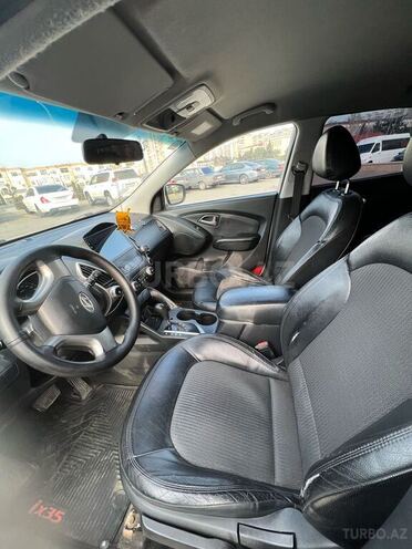 Hyundai ix35 2011, 220,000 km - 2.4 l - Bakı