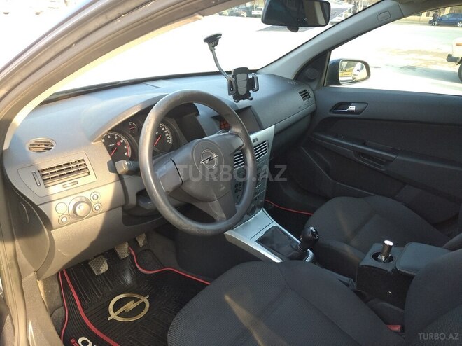 Opel Astra 2009, 187,000 km - 1.4 л - Mingəçevir