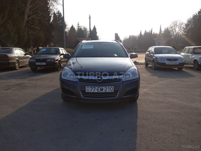 Opel Astra 2009, 187,000 km - 1.4 л - Mingəçevir
