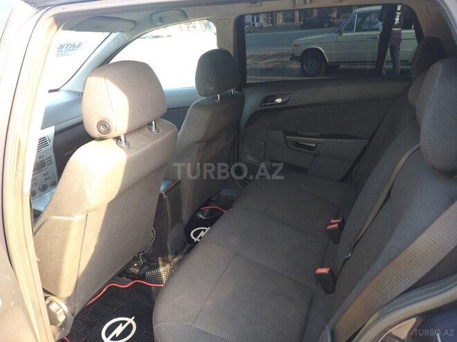 Opel Astra 2009, 187,000 km - 1.4 л - Mingəçevir
