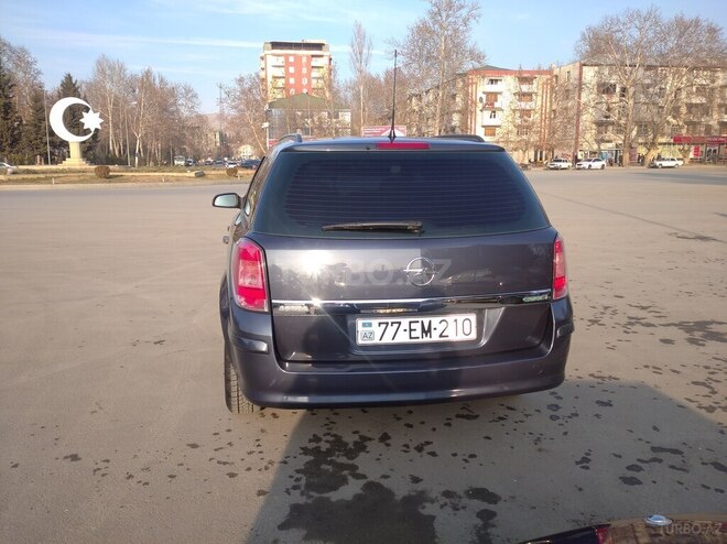 Opel Astra 2009, 187,000 km - 1.4 л - Mingəçevir