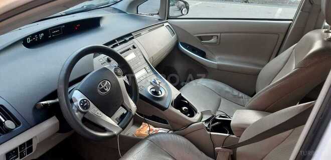 Toyota Prius 2012, 300,000 km - 1.8 l - Bakı