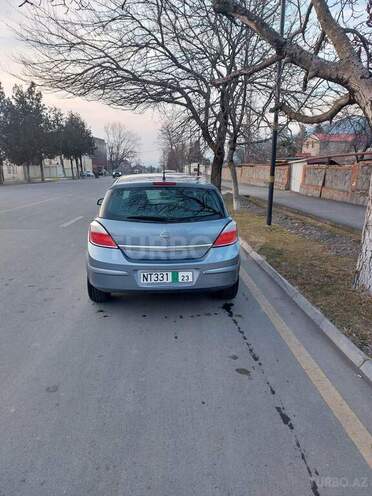Opel Astra 2005, 201,000 km - 1.4 l - Qax