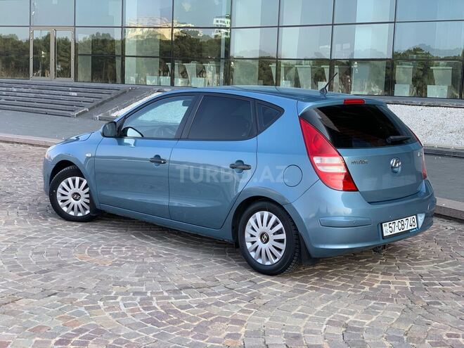 Hyundai i30 2009, 145,230 km - 1.4 l - Şəmkir